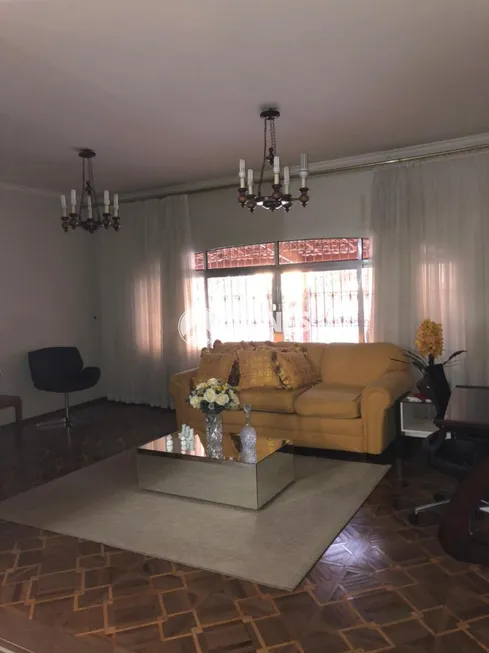 Foto 1 de Sobrado com 3 Quartos à venda, 382m² em Ayrosa, Osasco