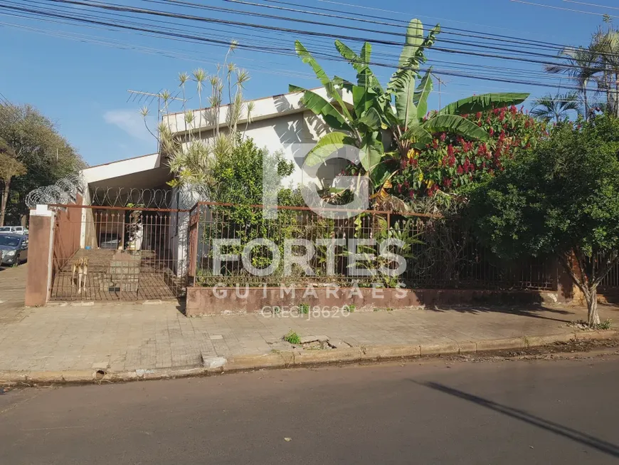 Foto 1 de Casa com 3 Quartos para alugar, 196m² em Jardim São Luiz, Ribeirão Preto