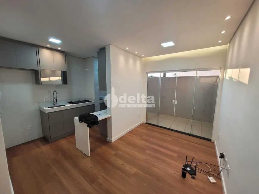 Foto 1 de Apartamento com 2 Quartos à venda, 54m² em Laranjeiras, Uberlândia