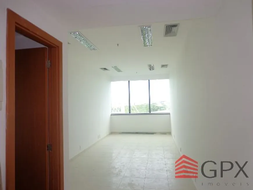 Foto 1 de Sala Comercial para alugar, 27m² em Barra da Tijuca, Rio de Janeiro