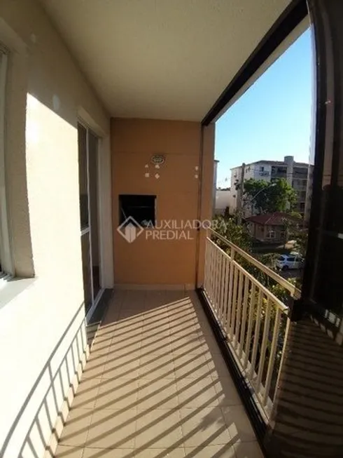 Foto 1 de Apartamento com 3 Quartos à venda, 71m² em Humaitá, Porto Alegre