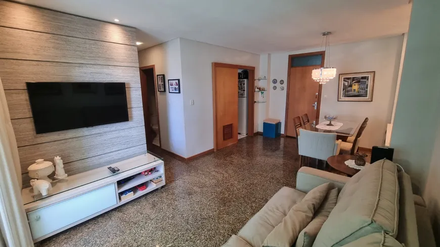 Foto 1 de Apartamento com 2 Quartos à venda, 85m² em Caminho Das Árvores, Salvador