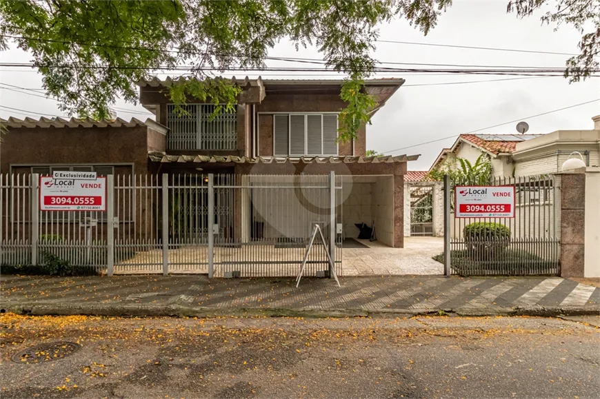 Foto 1 de Sobrado com 3 Quartos à venda, 393m² em Sumaré, São Paulo