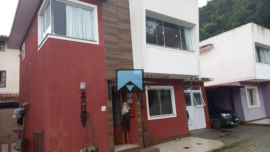 Foto 1 de Casa de Condomínio com 3 Quartos à venda, 110m² em Varzea, Teresópolis