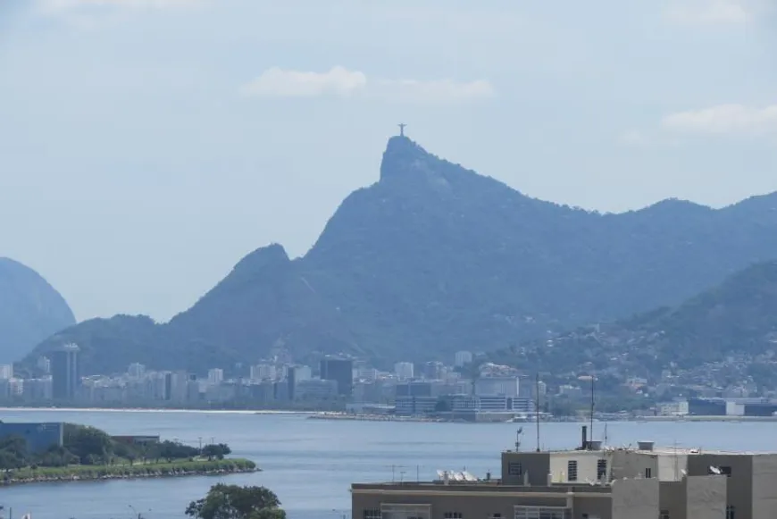 Foto 1 de Cobertura com 1 Quarto à venda, 62m² em Centro, Niterói