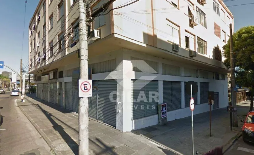 Foto 1 de Ponto Comercial à venda, 342m² em São João, Porto Alegre