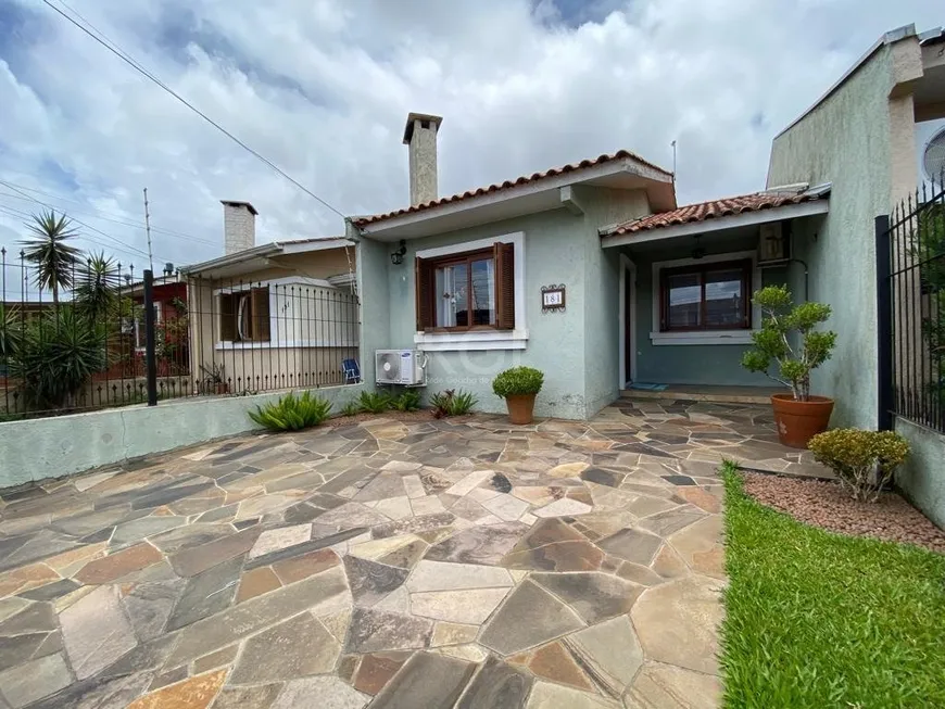 Foto 1 de Casa com 3 Quartos à venda, 86m² em Hípica, Porto Alegre