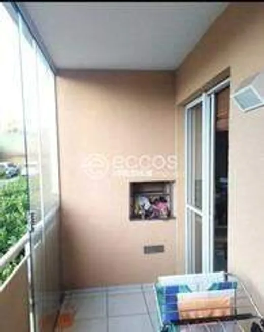 Foto 1 de Apartamento com 3 Quartos à venda, 75m² em Santa Mônica, Uberlândia