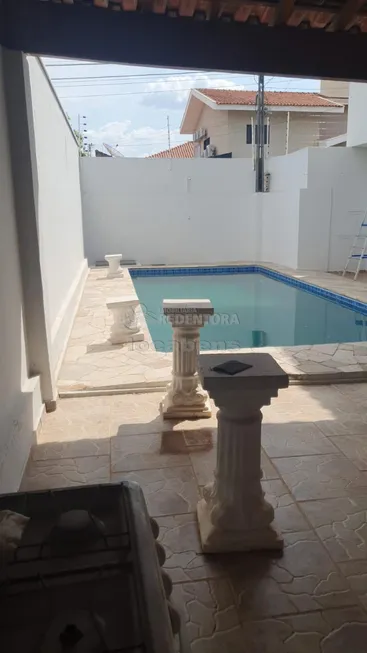 Foto 1 de Casa com 3 Quartos para alugar, 322m² em Jardim Alto Rio Preto, São José do Rio Preto