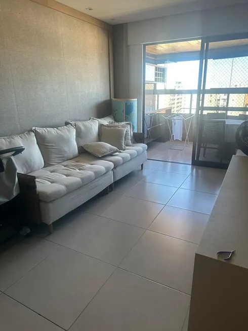 Foto 1 de Apartamento com 3 Quartos à venda, 108m² em Ponta Verde, Maceió