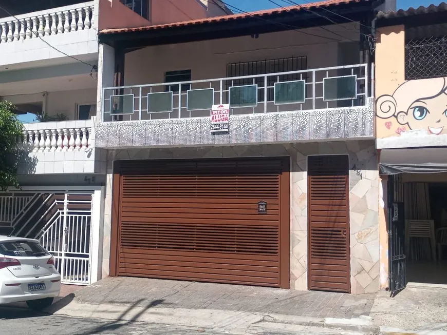 Foto 1 de Sobrado com 3 Quartos para alugar, 120m² em Cangaíba, São Paulo