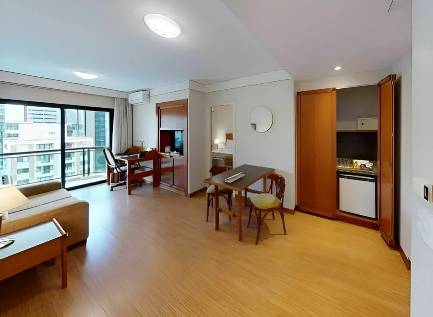 Foto 1 de Flat com 1 Quarto à venda, 42m² em Brooklin, São Paulo