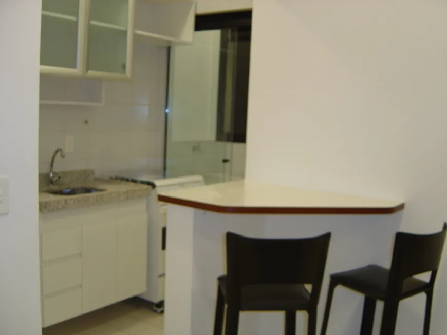 Foto 1 de Apartamento com 1 Quarto para alugar, 41m² em Higienópolis, São Paulo