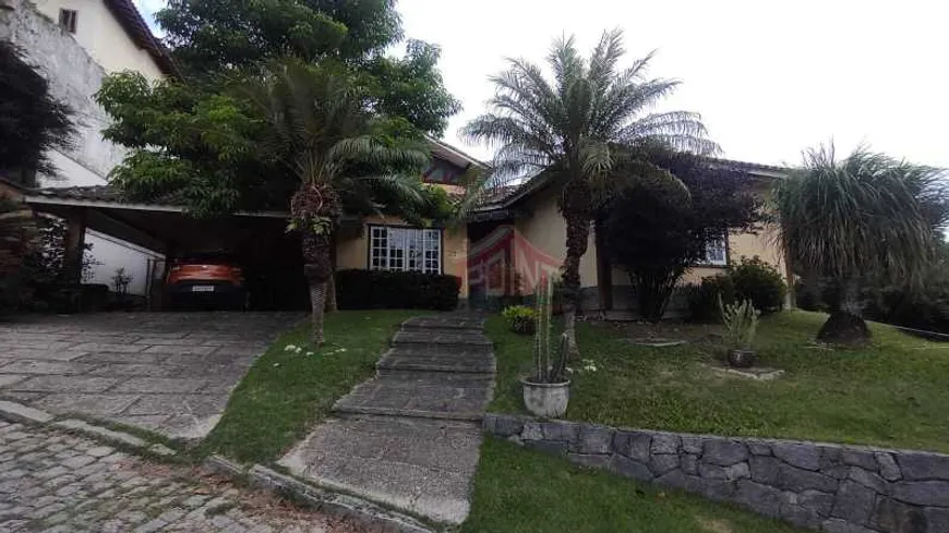 Foto 1 de Casa de Condomínio com 5 Quartos à venda, 451m² em Badu, Niterói