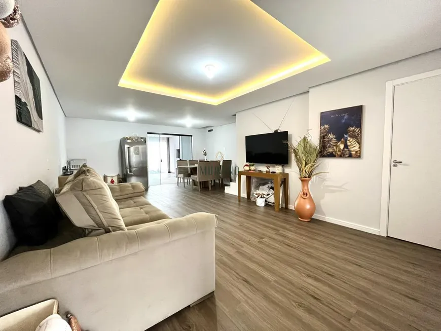 Foto 1 de Casa com 3 Quartos à venda, 153m² em Saguaçú, Joinville