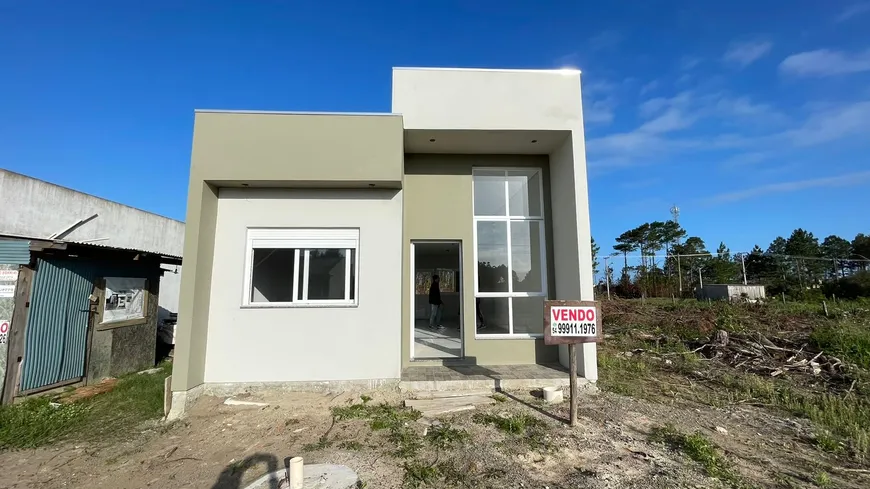 Foto 1 de Casa com 2 Quartos à venda, 70m² em Capao Novo, Capão da Canoa