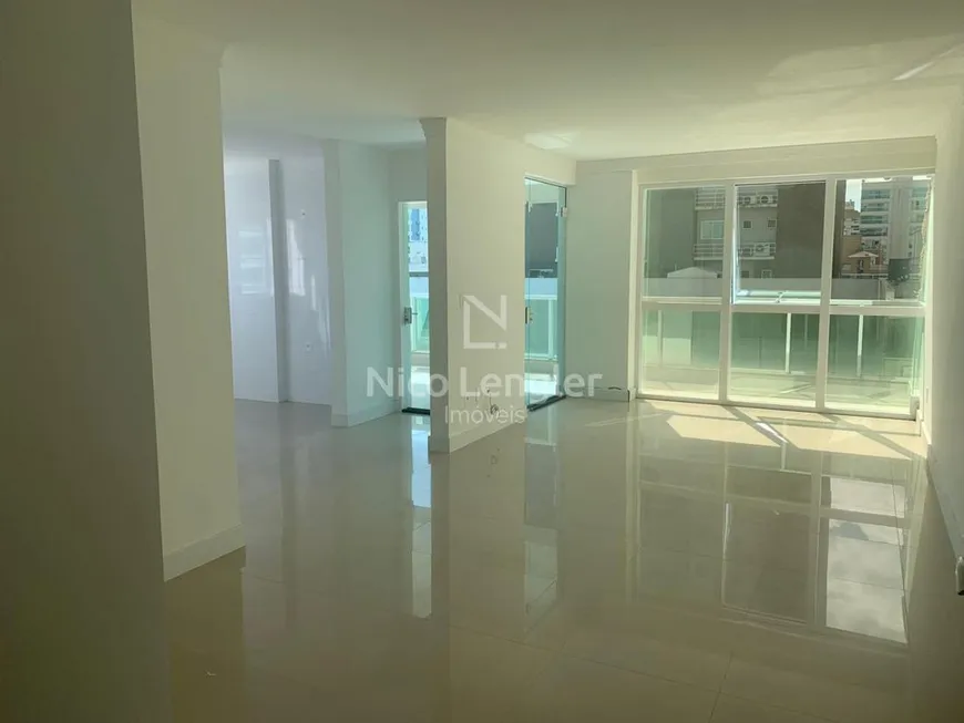 Foto 1 de Apartamento com 3 Quartos à venda, 127m² em Meia Praia, Itapema
