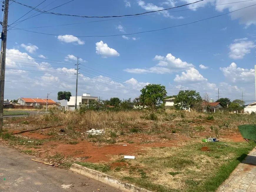 Foto 1 de Lote/Terreno à venda, 801m² em Residencial Canada, Goiânia