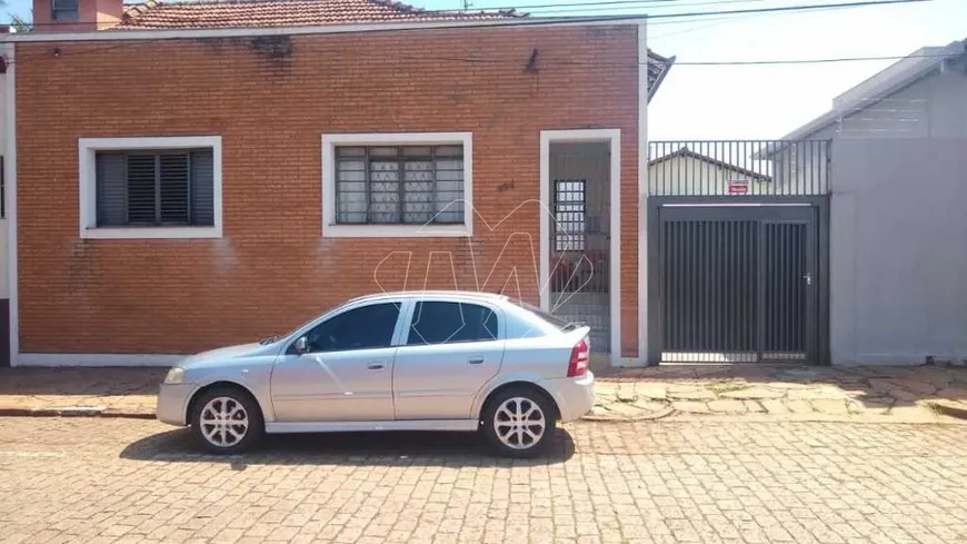 Foto 1 de Casa com 2 Quartos à venda, 143m² em Centro, Araraquara