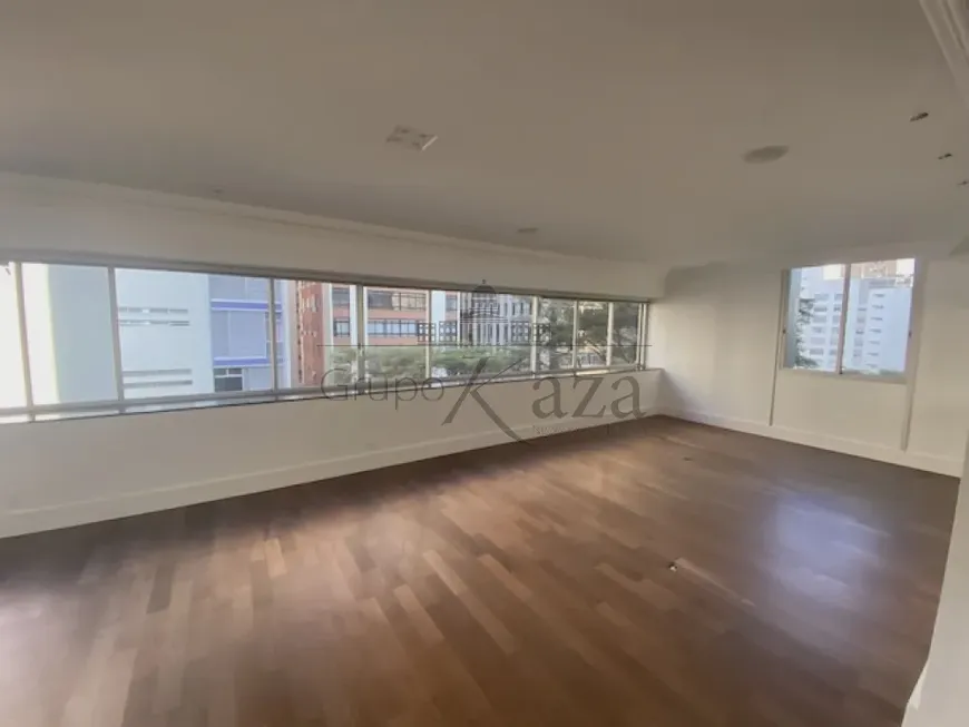 Foto 1 de Apartamento com 4 Quartos à venda, 217m² em Jardim Paulista, São Paulo