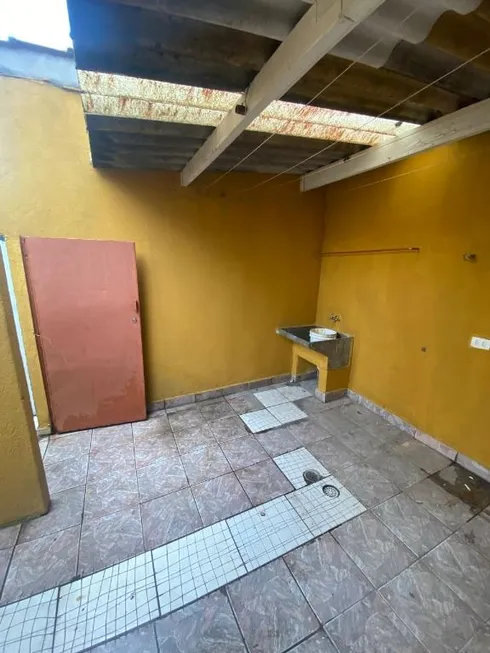 Foto 1 de Casa com 2 Quartos para alugar, 40m² em Balneário Mar Paulista, São Paulo