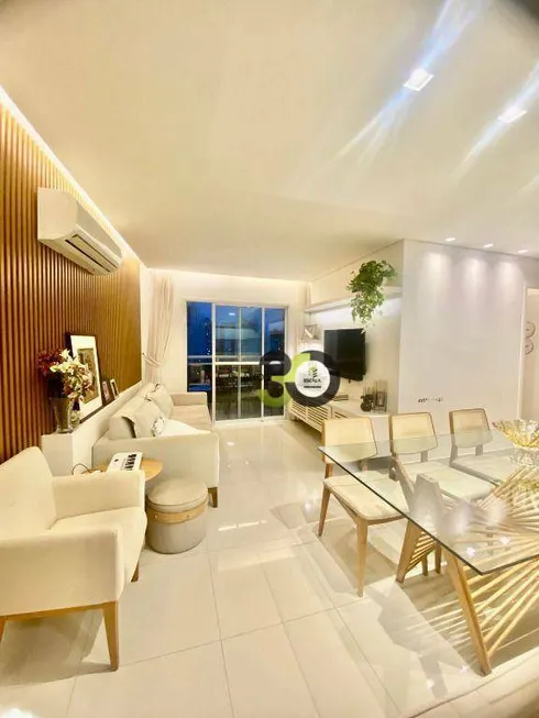 Foto 1 de Apartamento com 2 Quartos à venda, 92m² em Meireles, Fortaleza