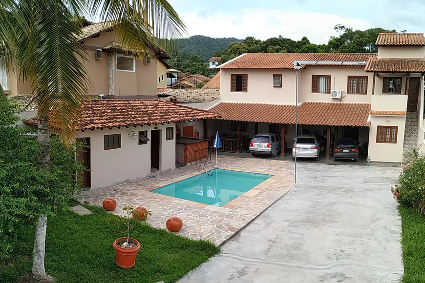 Foto 1 de Casa com 4 Quartos à venda, 300m² em Itaipu, Niterói