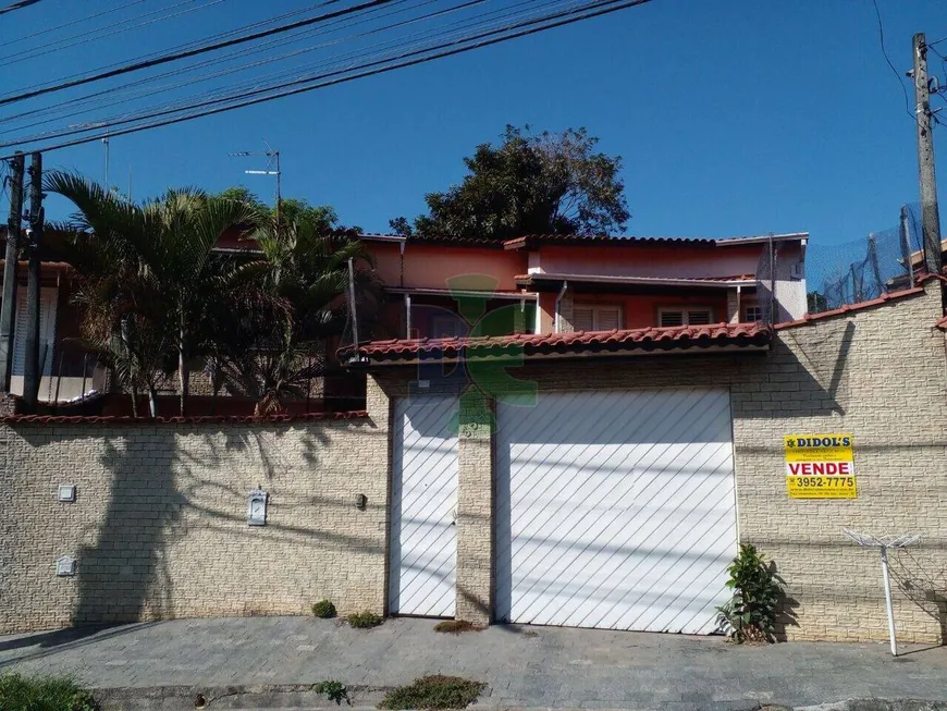 Foto 1 de Sobrado com 3 Quartos à venda, 166m² em Jardim Esperanca, Jacareí