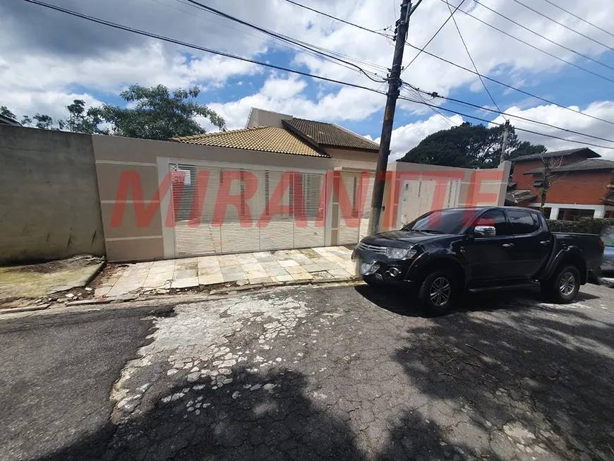 Foto 1 de Casa de Condomínio com 4 Quartos à venda, 300m² em Jardim Floresta, São Paulo