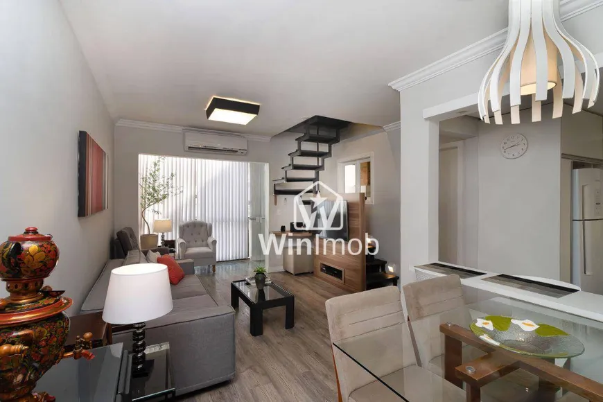 Foto 1 de Apartamento com 2 Quartos à venda, 72m² em Mont' Serrat, Porto Alegre