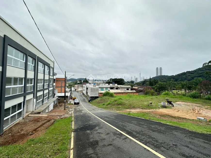 Foto 1 de Apartamento com 3 Quartos à venda, 87m² em São Judas Tadeu, Balneário Camboriú