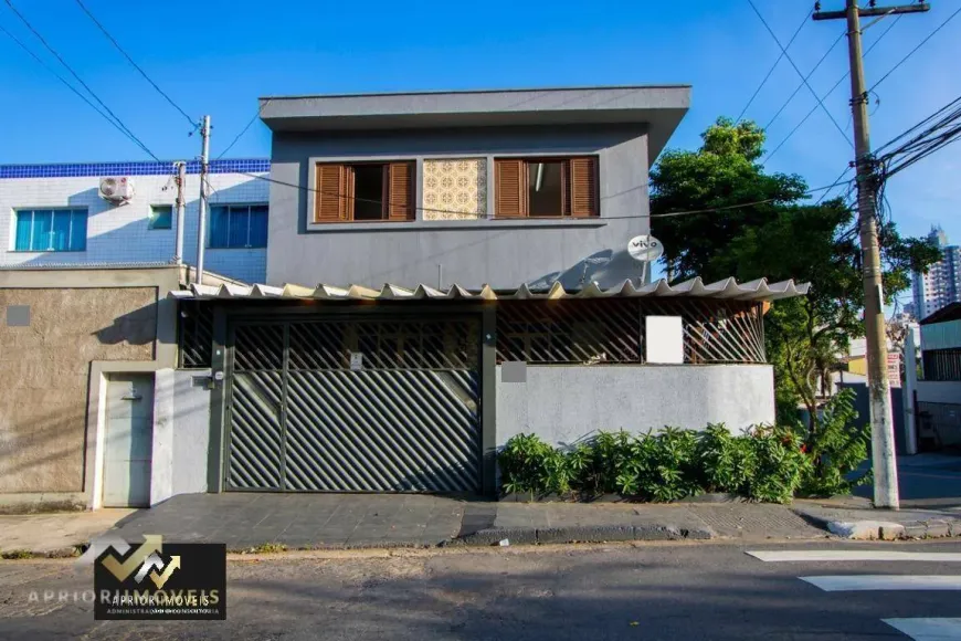 Foto 1 de Sobrado com 3 Quartos à venda, 209m² em Campestre, Santo André