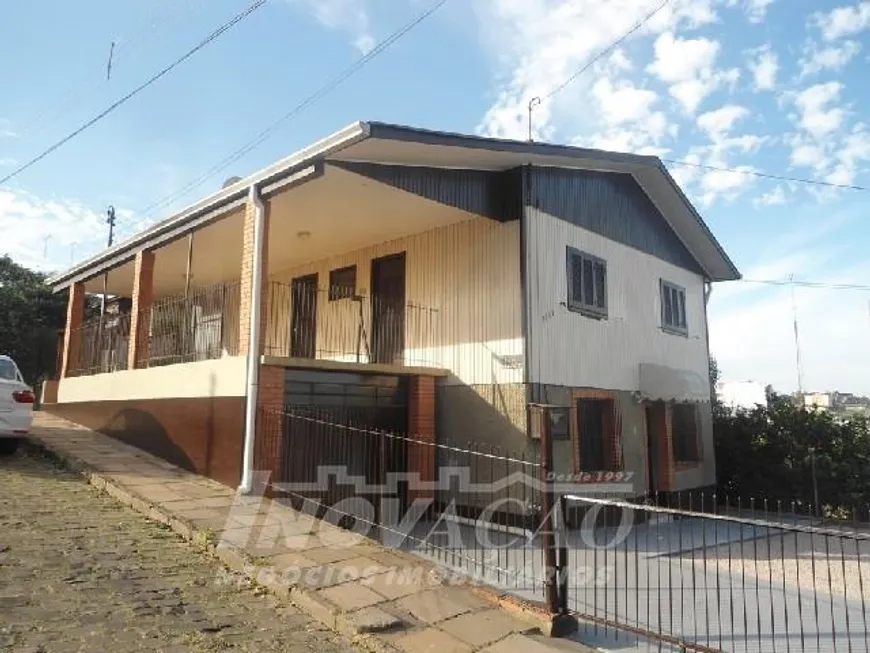 Foto 1 de Casa com 5 Quartos à venda, 140m² em Presidente Vargas, Caxias do Sul
