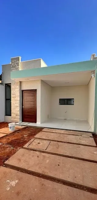 Foto 1 de Casa com 2 Quartos à venda, 133m² em Mangabeira, Feira de Santana