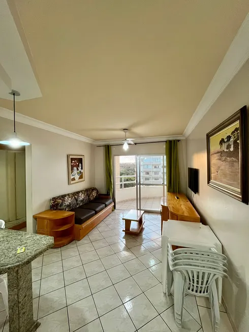 Foto 1 de Apartamento com 2 Quartos à venda, 62m² em Centro, Caldas Novas