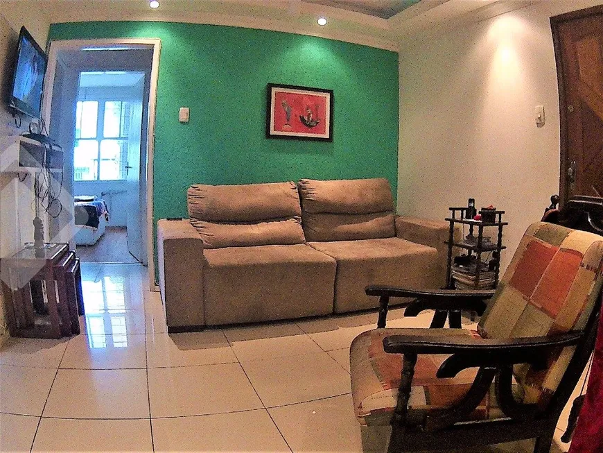 Foto 1 de Apartamento com 2 Quartos à venda, 57m² em Floresta, Porto Alegre