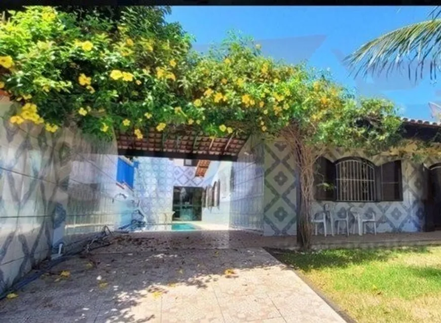 Foto 1 de Casa com 5 Quartos à venda, 250m² em Pontinha, Araruama