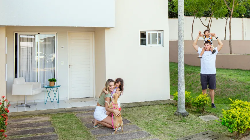 Foto 1 de Casa de Condomínio com 2 Quartos à venda, 65m² em Liberdade, Parnamirim