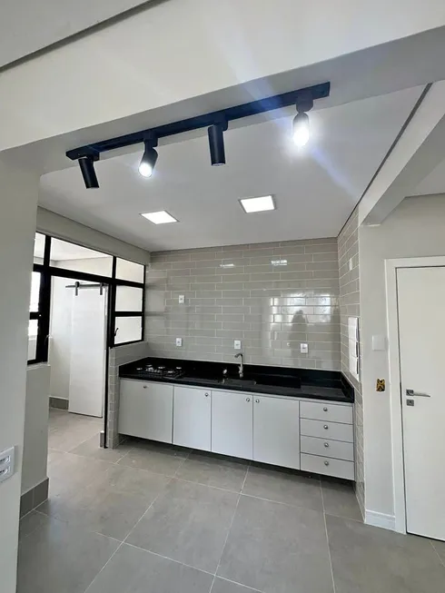 Foto 1 de Apartamento com 2 Quartos à venda, 62m² em Monte Alegre Monte Alegre, Camboriú