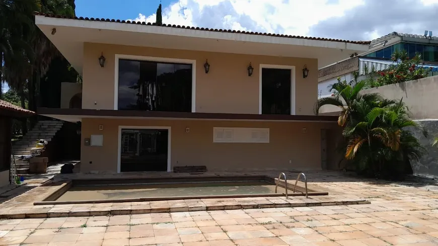 Foto 1 de Casa com 5 Quartos para alugar, 581m² em Setor de Habitacoes Individuais Sul, Brasília