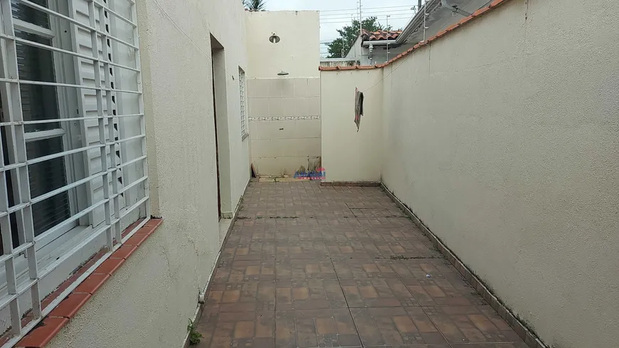 Foto 1 de Casa com 3 Quartos para alugar, 225m² em Centro, Jacareí