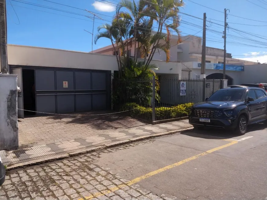 Foto 1 de Imóvel Comercial com 2 Quartos para alugar, 172m² em Centro, Mogi das Cruzes
