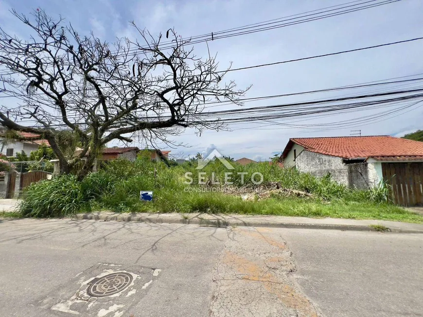 Foto 1 de Lote/Terreno à venda, 227m² em Maravista, Niterói
