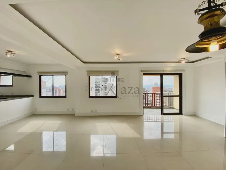Foto 1 de Apartamento com 4 Quartos à venda, 193m² em Perdizes, São Paulo