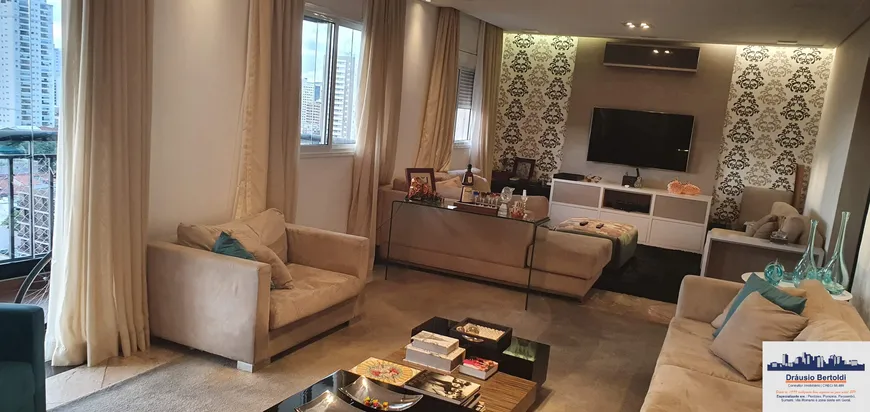 Foto 1 de Apartamento com 4 Quartos à venda, 168m² em Vila Romana, São Paulo