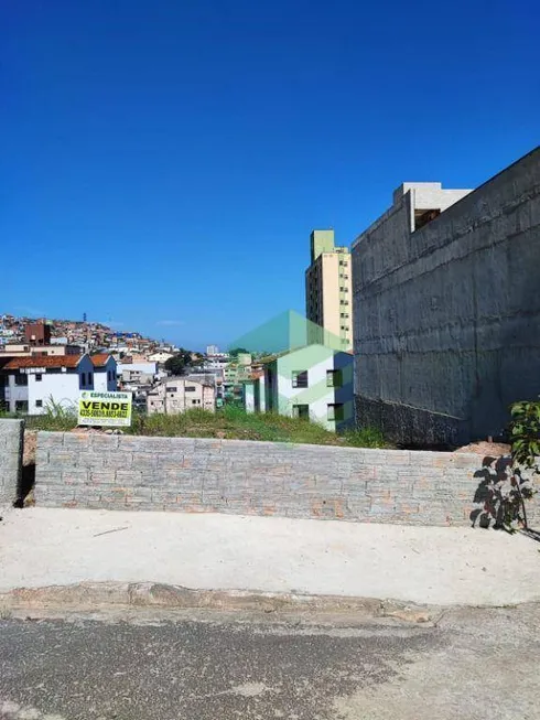 Foto 1 de Lote/Terreno à venda, 143m² em Santa Terezinha, São Bernardo do Campo