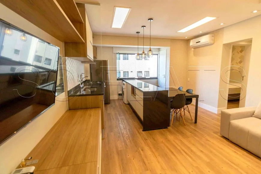 Foto 1 de Apartamento com 1 Quarto à venda, 50m² em Vila Nova Conceição, São Paulo