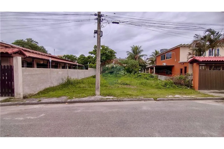 Foto 1 de Lote/Terreno à venda, 375m² em Poco Fundo, São Pedro da Aldeia