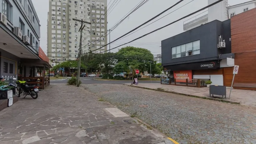 Foto 1 de Casa com 4 Quartos à venda, 130m² em Tristeza, Porto Alegre