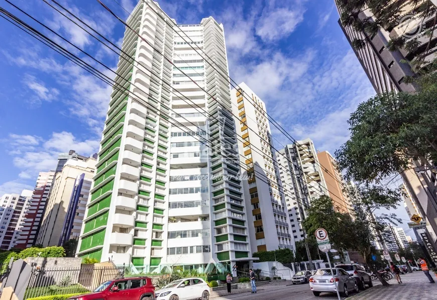 Foto 1 de Apartamento com 4 Quartos para alugar, 326m² em Batel, Curitiba